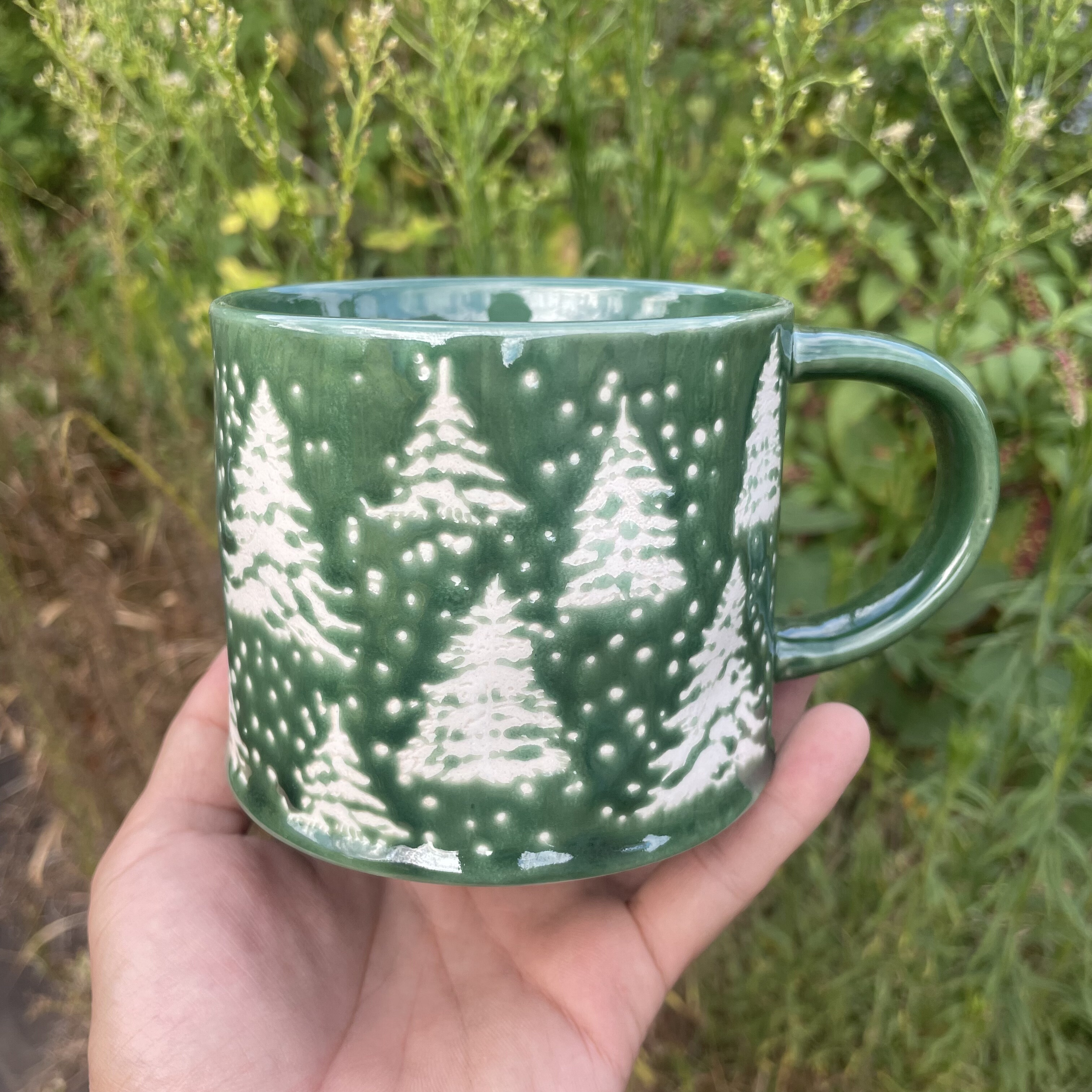 外贸绿色圣诞树浮雕复古陶瓷水杯马克杯家用办公高颜值松树牛奶杯