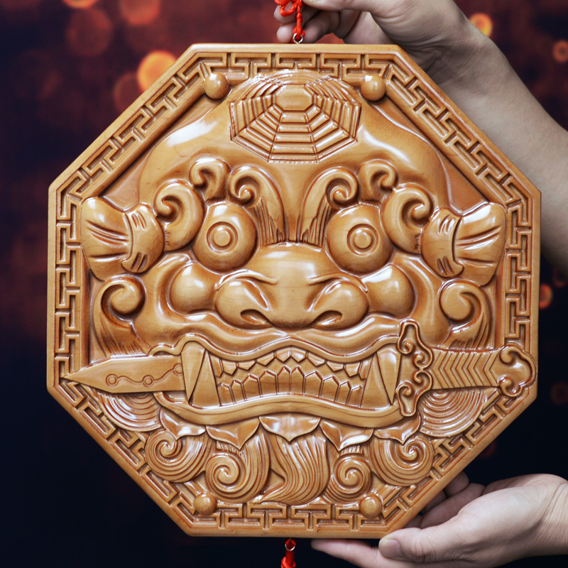 兽头八卦狮咬剑挂件桃木狮子睚眦门饰家居虎头八卦镜牌摆件