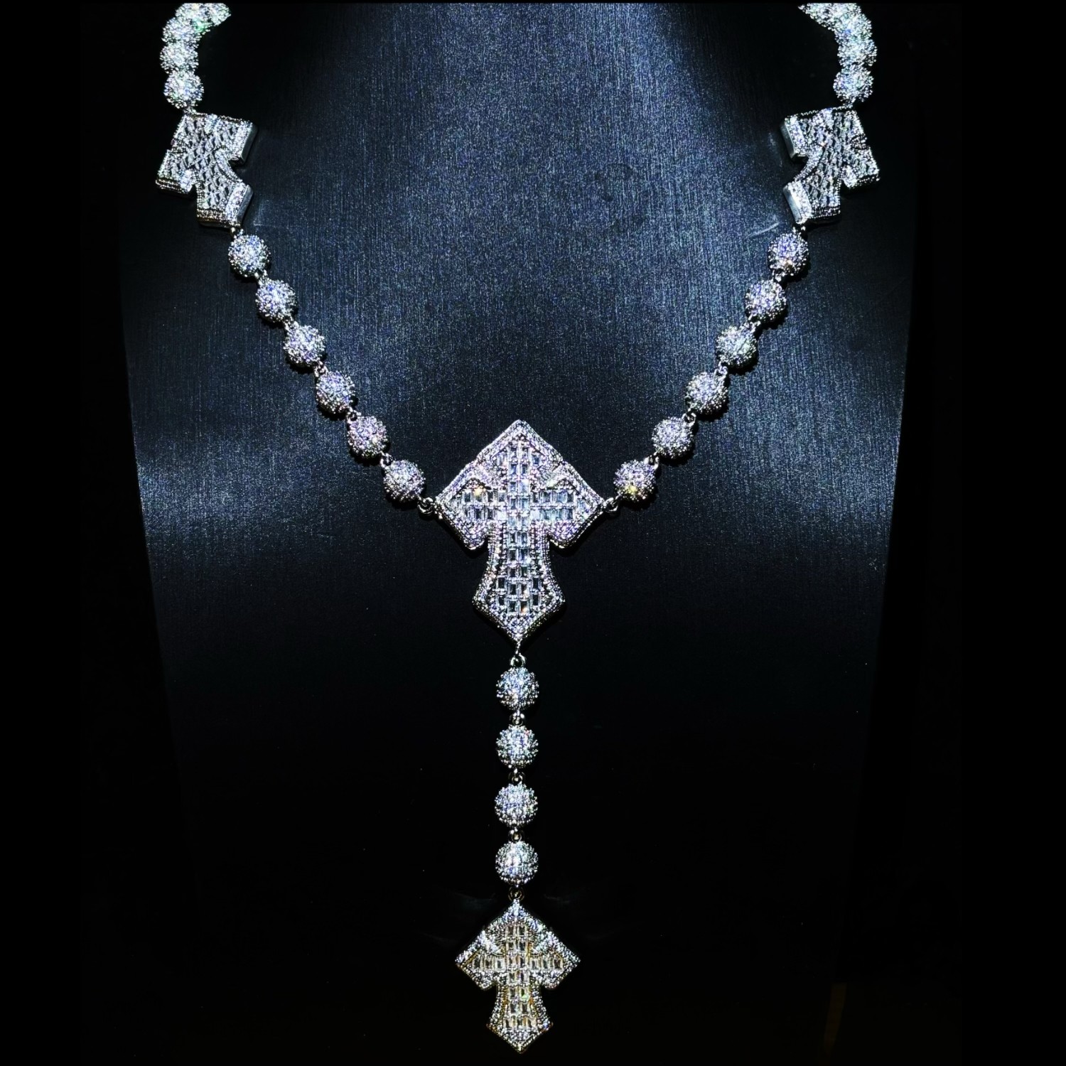 Mr.Bling满钻念珠混镶十字架项链