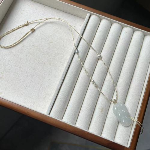 奥地利正品施家珍珠简约项链喜上眉梢玉牌和田玉翡翠佛公金锁挂绳