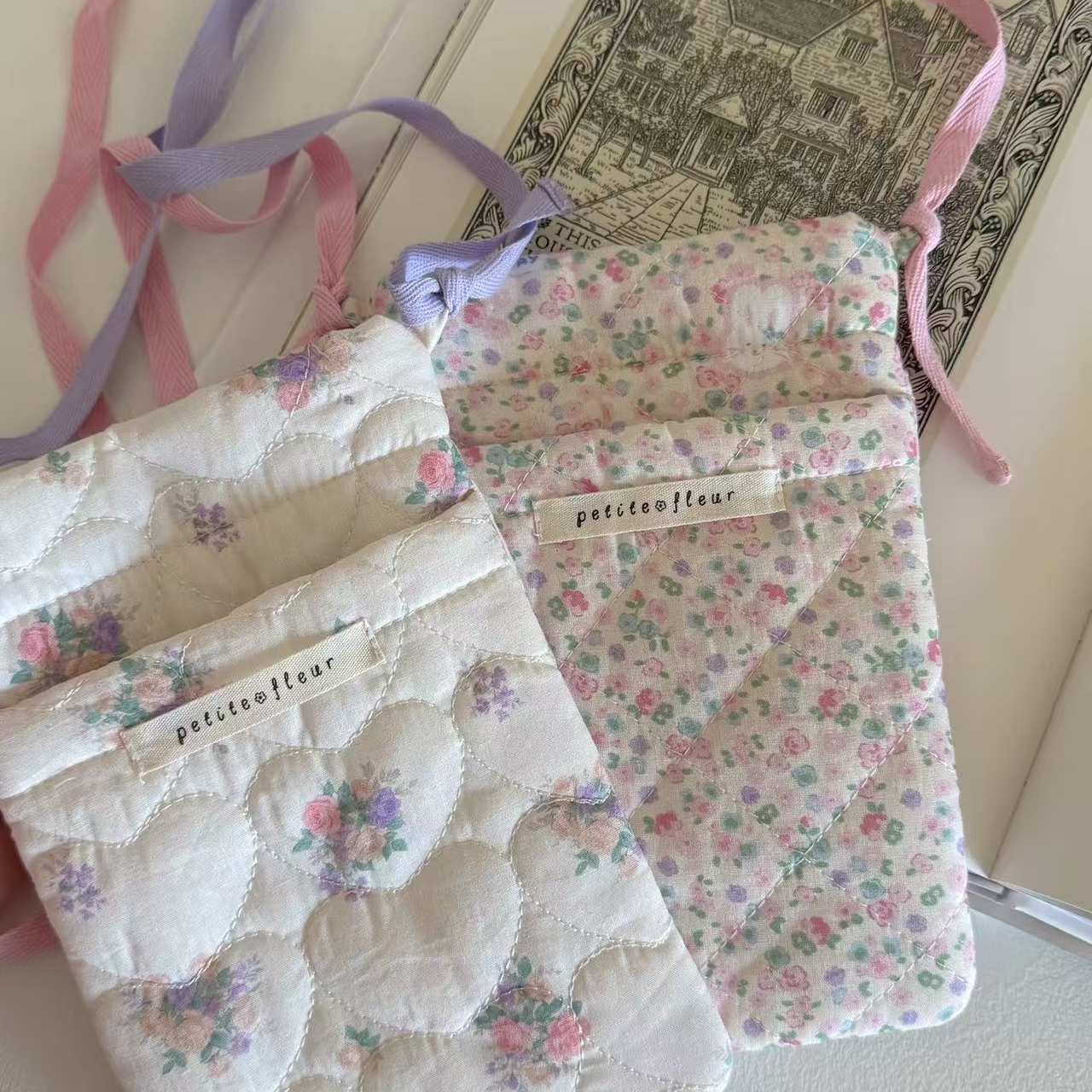 Petite Fleur原创设计 插画小花少女心手机袋斜挎包