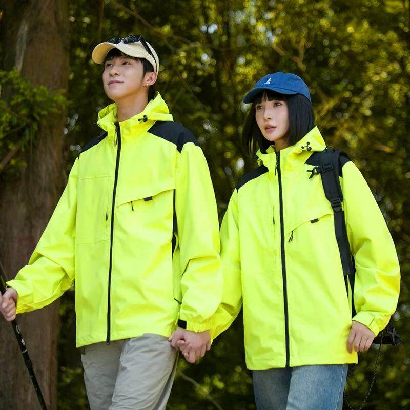 春装新款户外机能风冲锋衣男女情侣款防风防水连帽薄款外套