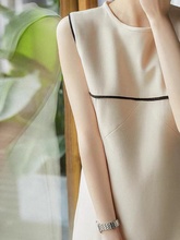 日本三醋酸遮肚子显瘦无袖时尚洋气爆款高级感连衣裙2024新款女夏