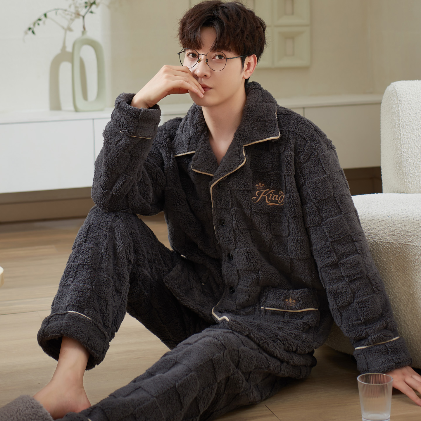 秋冬季男士法兰绒睡衣套装保暖开衫珊瑚绒家居服韩版可外穿运动