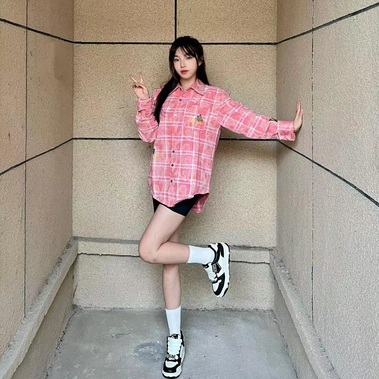 复古刺绣蝴蝶做旧翻领衬衫