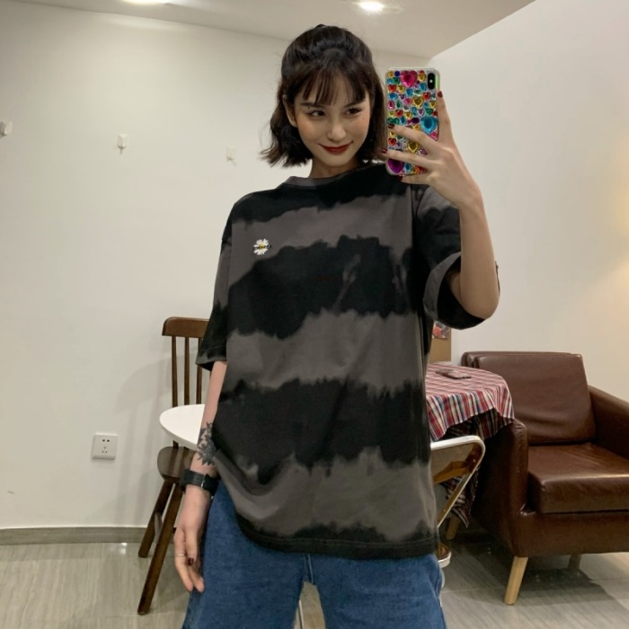 實拍  短袖t恤女原宿寬鬆中長款扎染漸變條紋上衣潮
