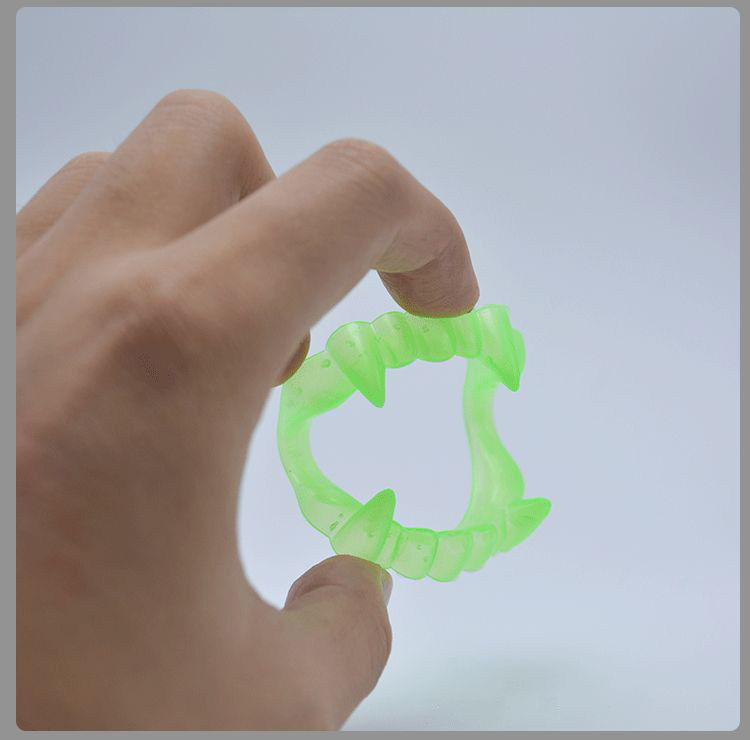 恐怖僵尸假牙吸血鬼牙齿尖牙恶魔整蛊cosplay牙贴牙套万圣节吓人