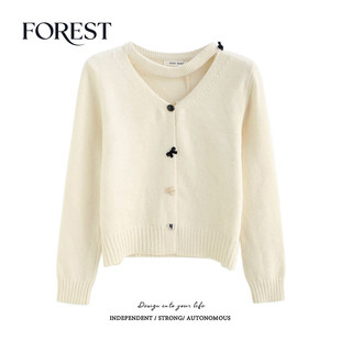 韩版 新款 温柔短款 亮丝蝴蝶结围脖长袖 上衣 拾野森 V领毛衣开衫 冬装