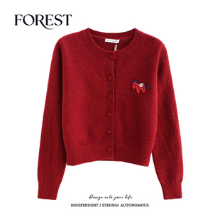 拾野森 冬装新款韩系新年短款亮丝小马刺绣长袖圆领毛衣开衫外套