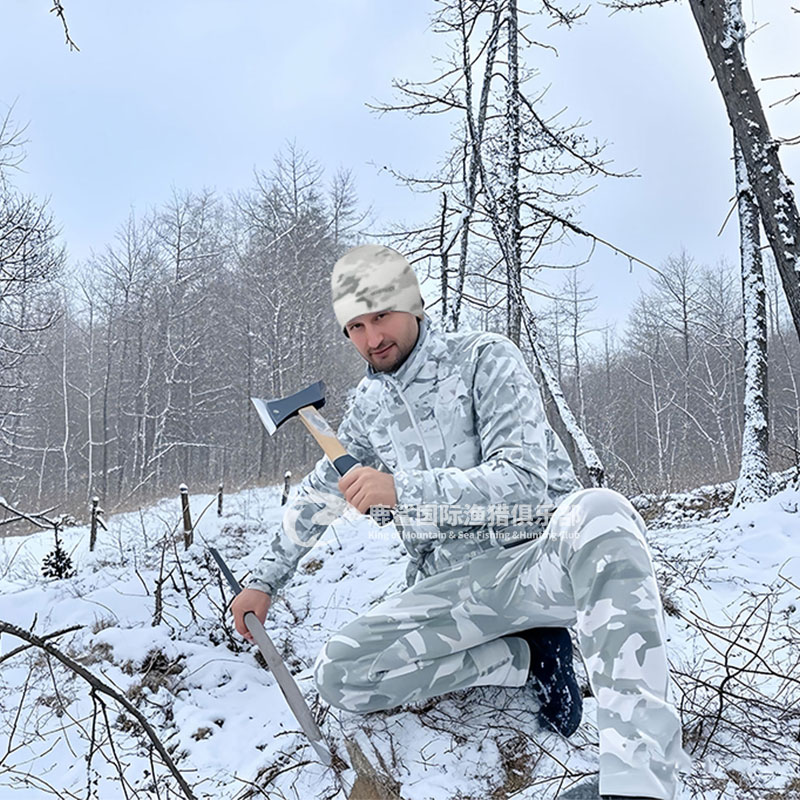 冬季防寒防水风保暖滑雪服冲锋衣