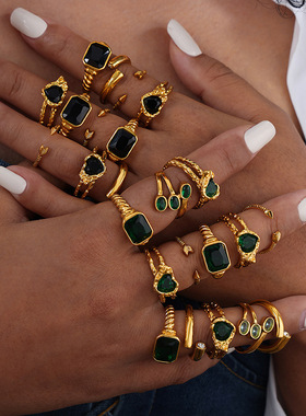 新中式复古祖母绿玻璃石开口戒指钛钢18k金不掉色小众设计饰品女