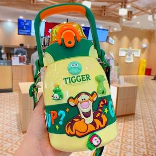 迪士尼草莓熊吸管保温杯儿童男女学生316网红大容量运动直饮水壶