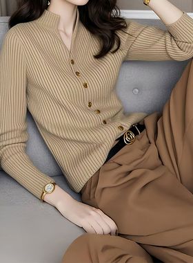 咖色打底衫女秋季内搭可外穿高级感穿搭针织衫洋气独特别致小上衣