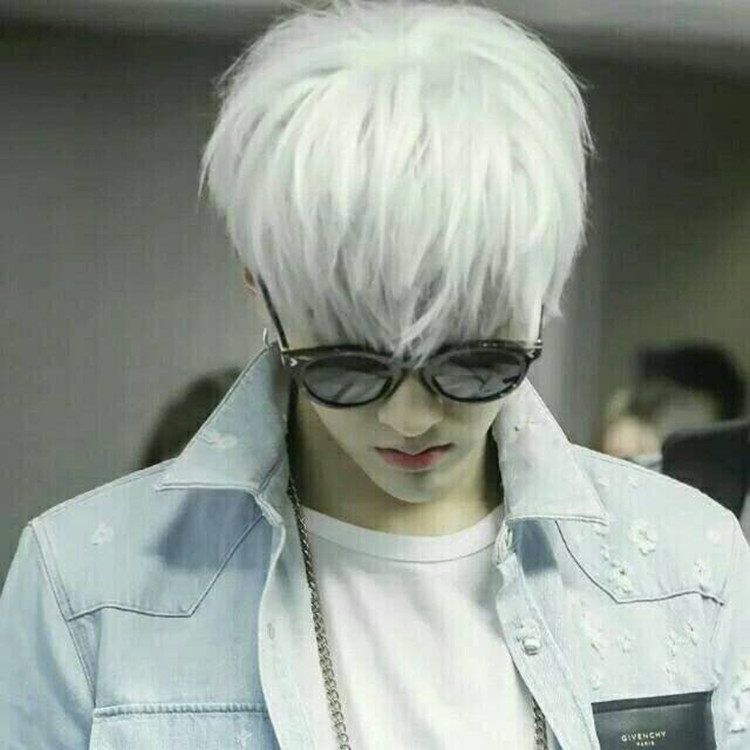 Perruque cheveux raides Court - Ref 2611499 Image 5