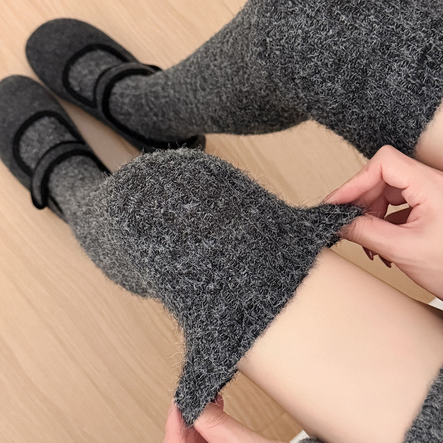 格雷灰兔羊毛过膝袜冬季加厚保暖