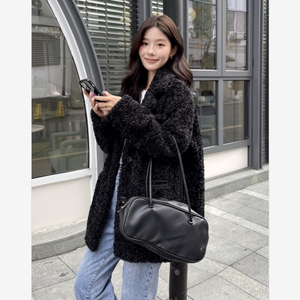 黑色羊羔毛外套女冬高级感2023新款皮毛一体大衣宽松加厚毛绒上衣