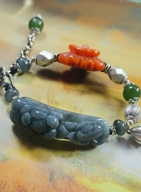 天然A货翡翠乌鸡雕刻荷花手牌手工编织南红花牌925银饰手链新中式