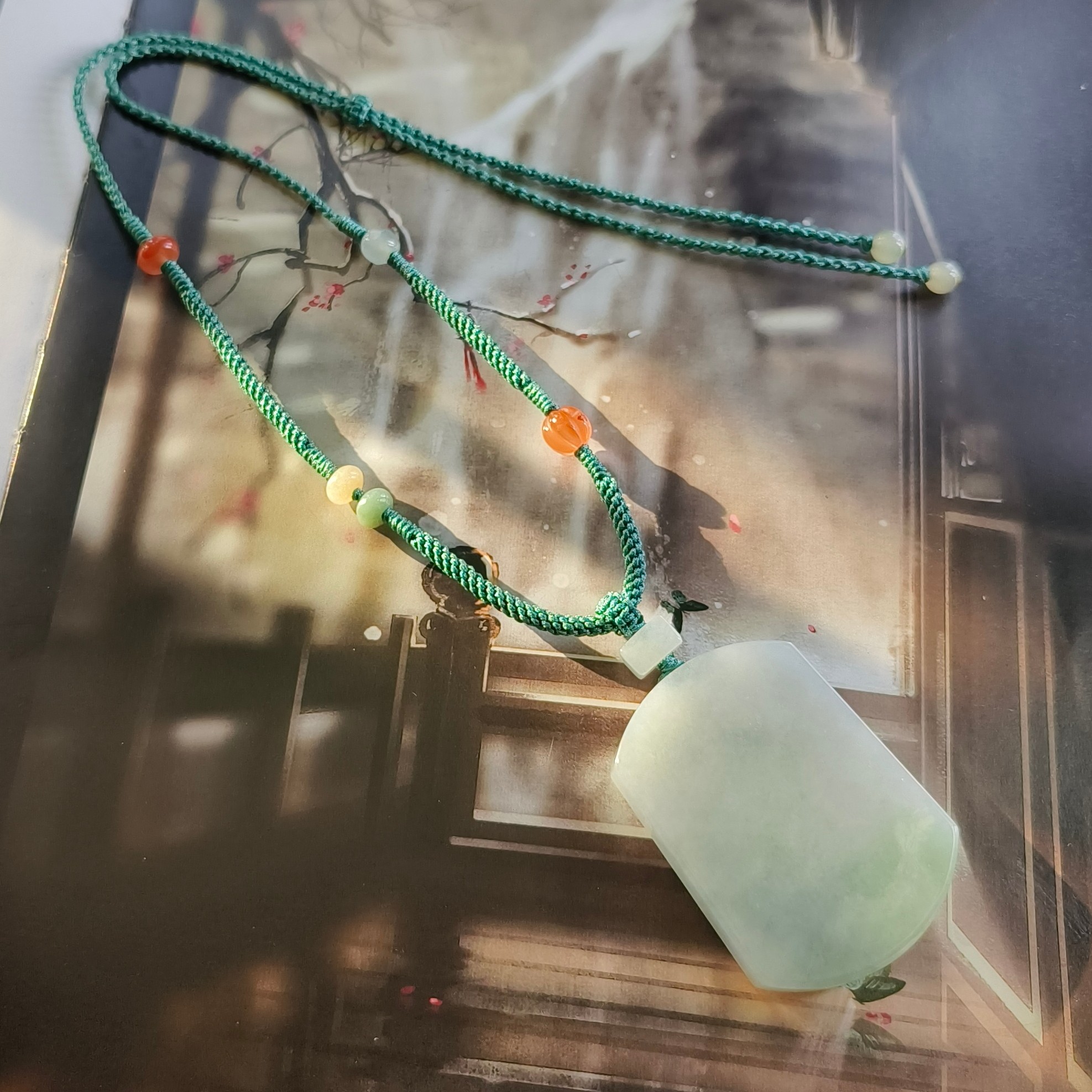 天然A货翡翠缅料冰晴无事牌吊坠手工编织项链新中式女礼物时尚