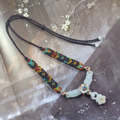 天然A货翡翠环环相扣洒金梅花吊坠玉衡款手工编织设计项链新中式