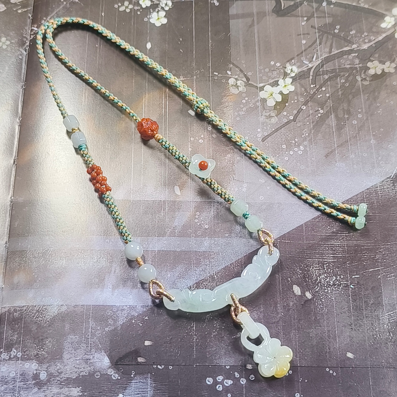 天然A货翡翠环环相扣梅花吊坠手工设计编织玉衡项链新中式国风