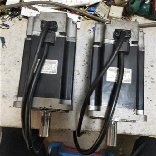 伺服电机R7M-A75030-S1 R7M-A40030-BS1 R7M-AP75030包好