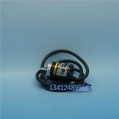 全新原装OMRON 欧姆龙增量型编码器 外径25 E6A2-CS3C 200P/R