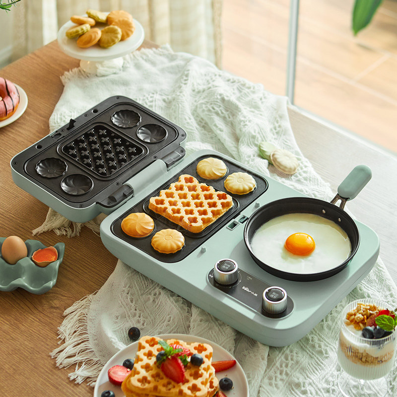 3小熊三明治机轻食早餐机家用小型多功能四合一加热吐司压烤面包机