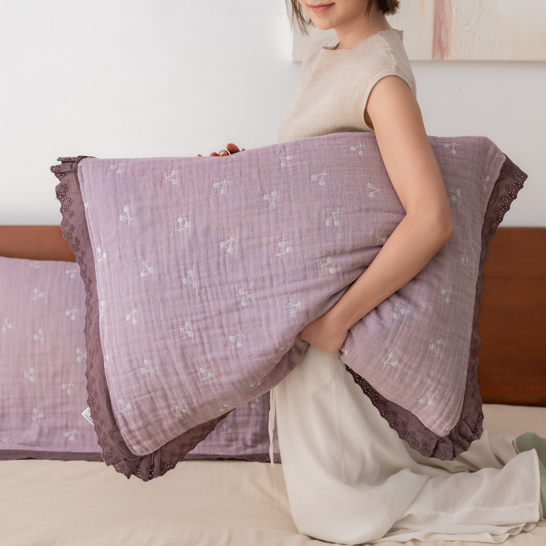 紫色樱桃花边全棉a类枕巾