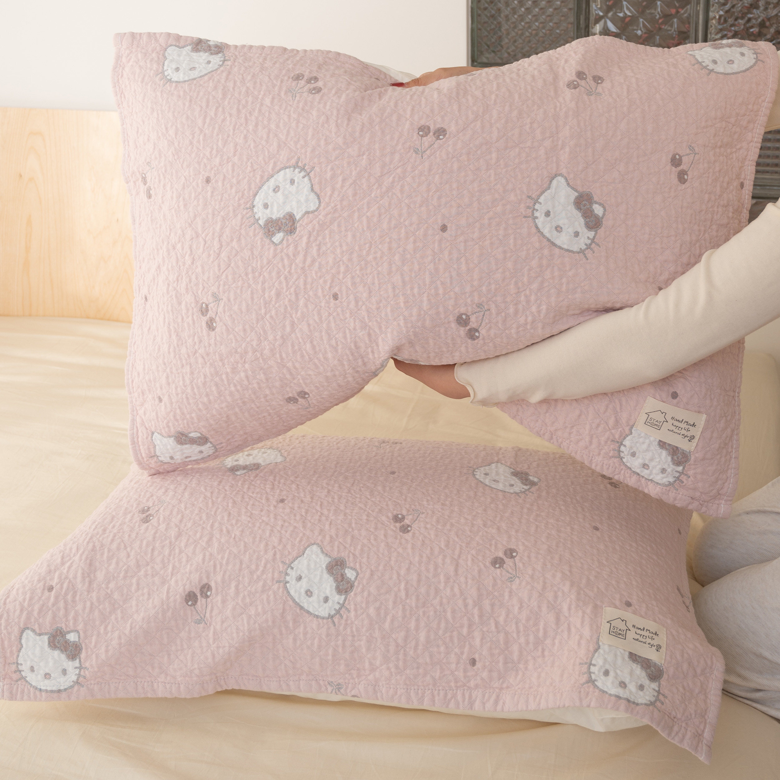 Kitty樱桃纱布枕巾纯棉a类四季通用全棉柔软可爱枕头巾一对防头油,床上用品,枕巾,淘宝优惠券,粉丝福利购,淘宝优惠卷