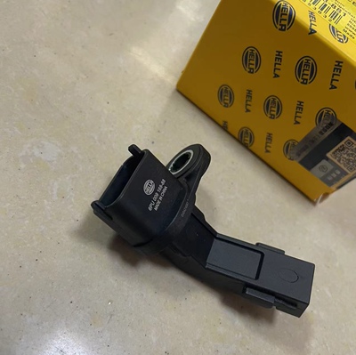 奔驰C200C300E200E260E300CLS260GLC300GLC260M274曲轴位置传感器