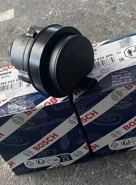 适用奔驰A180A260B180B200B260CLA200GLA200GLA260冷却液辅助水泵