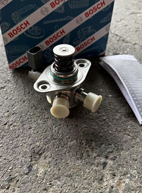 奔驰GLE500GLE63AMGGLS500GL500G63S500CLS63AMGM278高压燃油泵