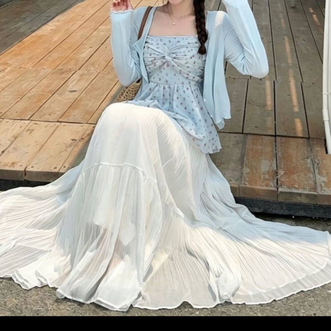 26夏大码碎花甜美设计显瘦吊带时尚套装
