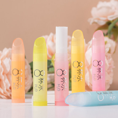 八杯水补水保湿润唇膏