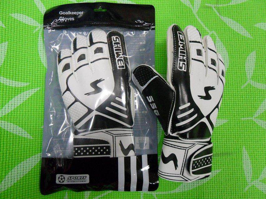 Gants de football - Ref 2594823 Image 1
