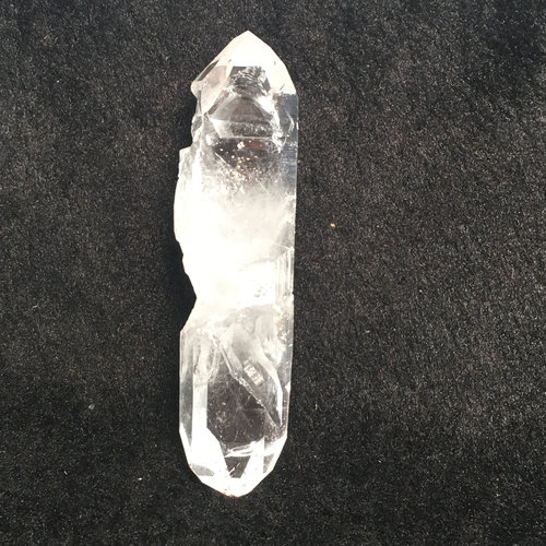 20260126哥伦比亚的列姆利亚双尖单晶，尺寸90/23mm，60g，500元