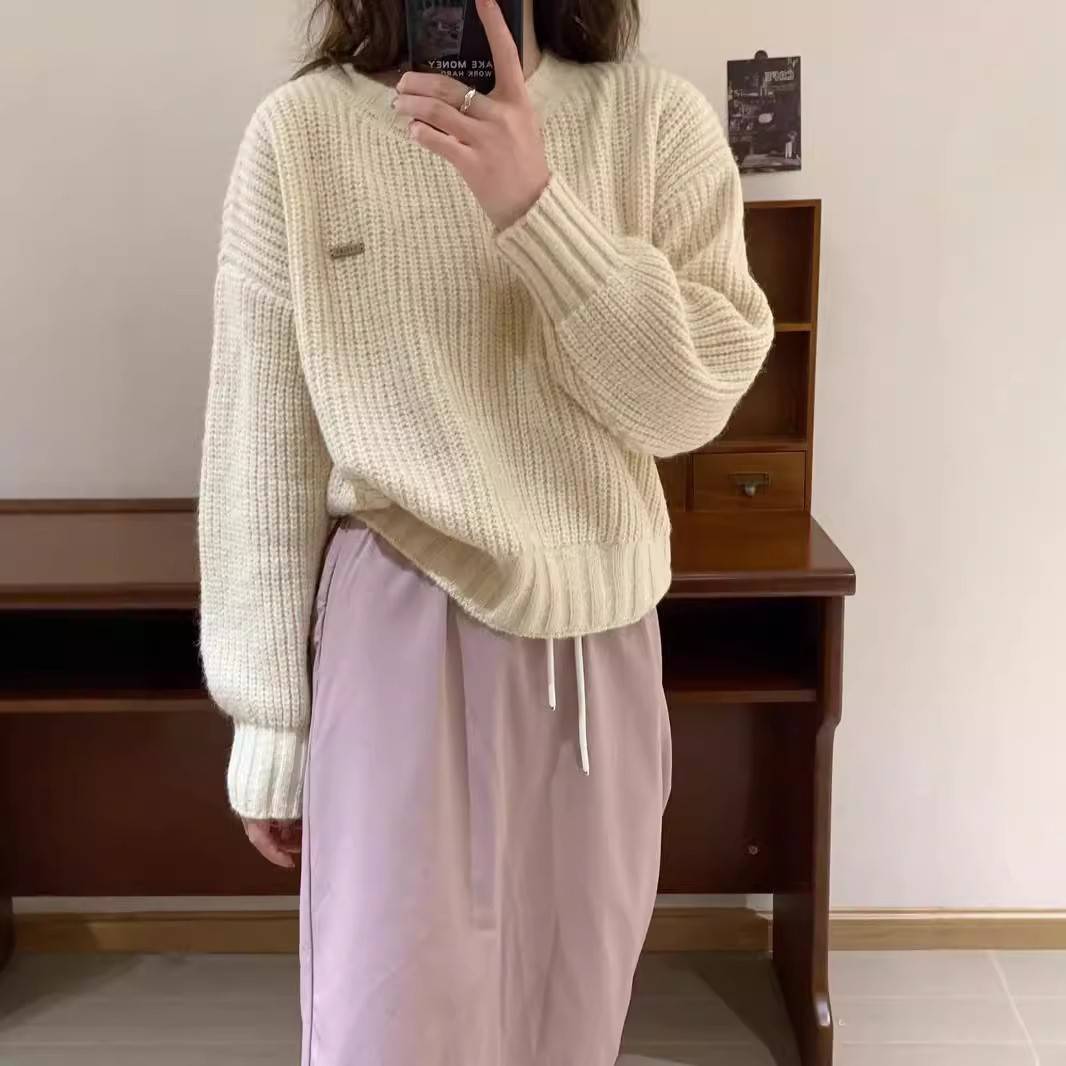 秋冬新款纯色套毛衣女简约宽头衫松慵懒百搭圆领针织打底上衣
