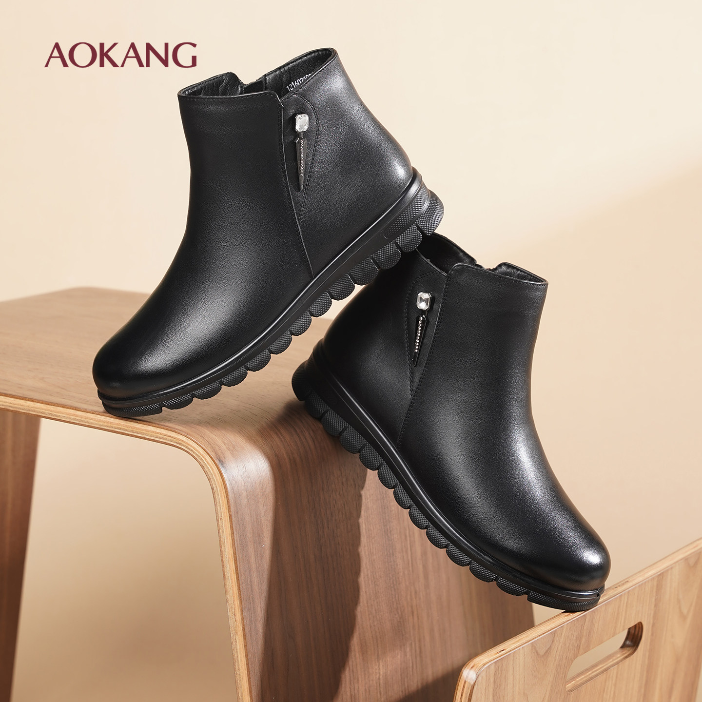 奥康秋冬加绒保暖女士靴子真皮头层牛皮短靴女粗跟棉鞋女妈妈皮靴,女鞋,棉鞋,淘宝优惠券,粉丝福利购,淘宝优惠卷