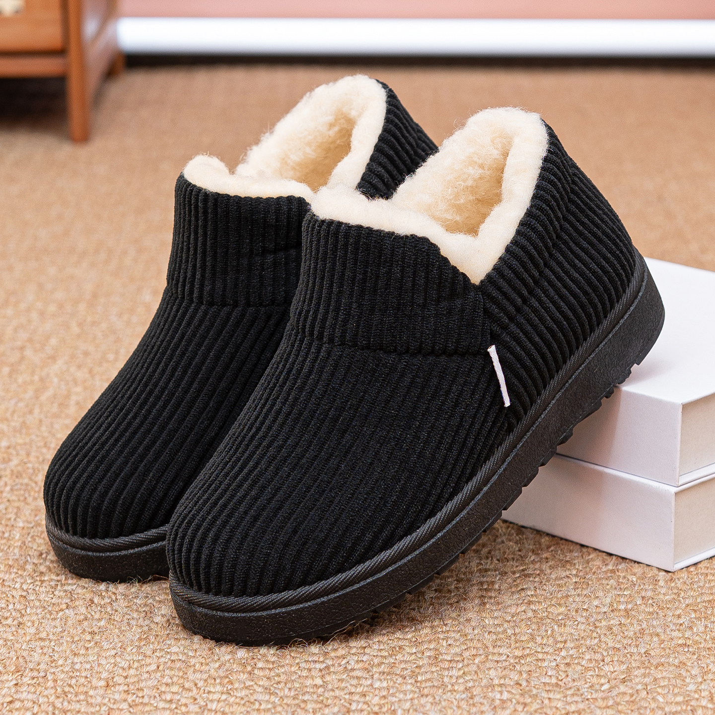 冬新款老北京布鞋加绒女棉鞋保暖加厚中老年妈妈鞋居家外穿休闲鞋