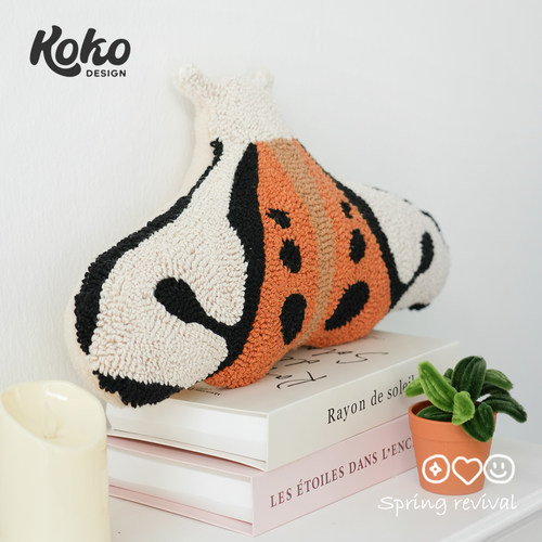 kokodesign悠悠蝶异形抱枕躺枕