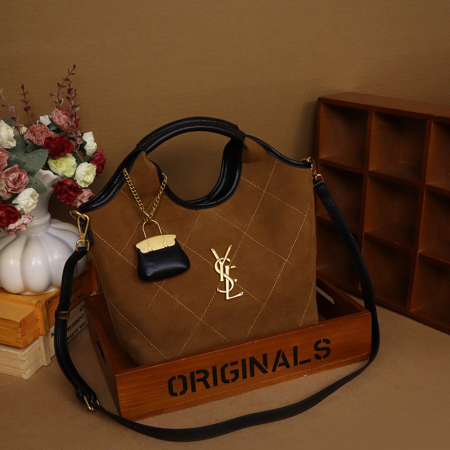 大容量高级感小香风菱格菜篮包包女2025新款百搭单肩斜挎水桶包女