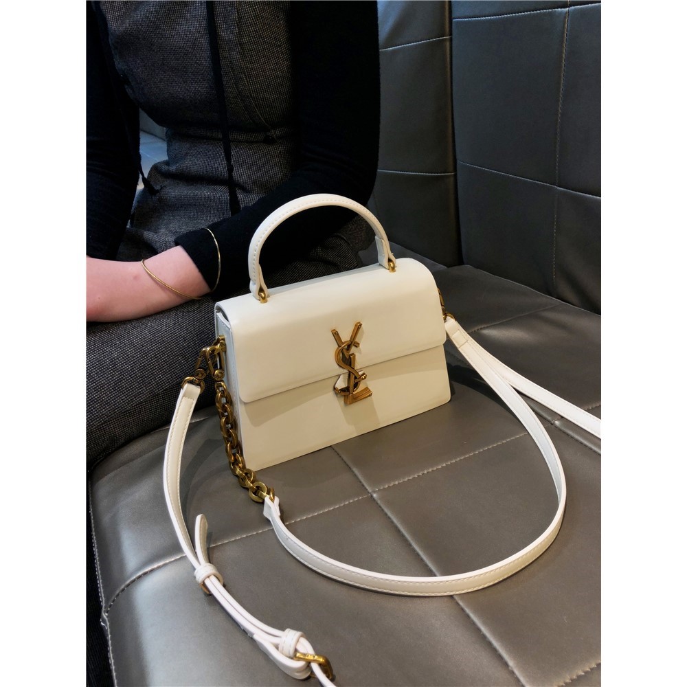 香港品牌高级质感小方包2025新款流行简约白色单肩包双肩带斜挎包