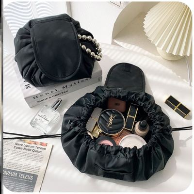 Lazymakeupbagstoirxc