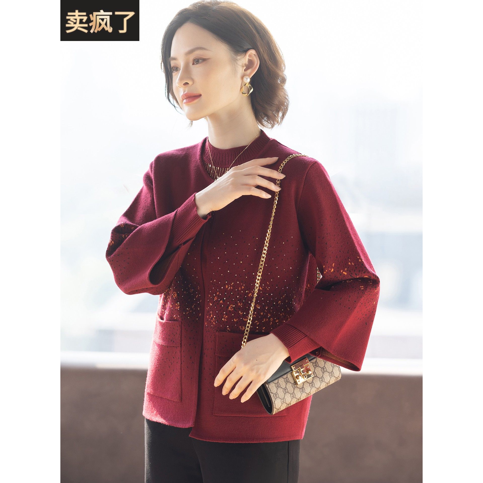 妈妈冬装毛衣两件套装新款端庄大气中老年妇女秋冬红色上衣服外套