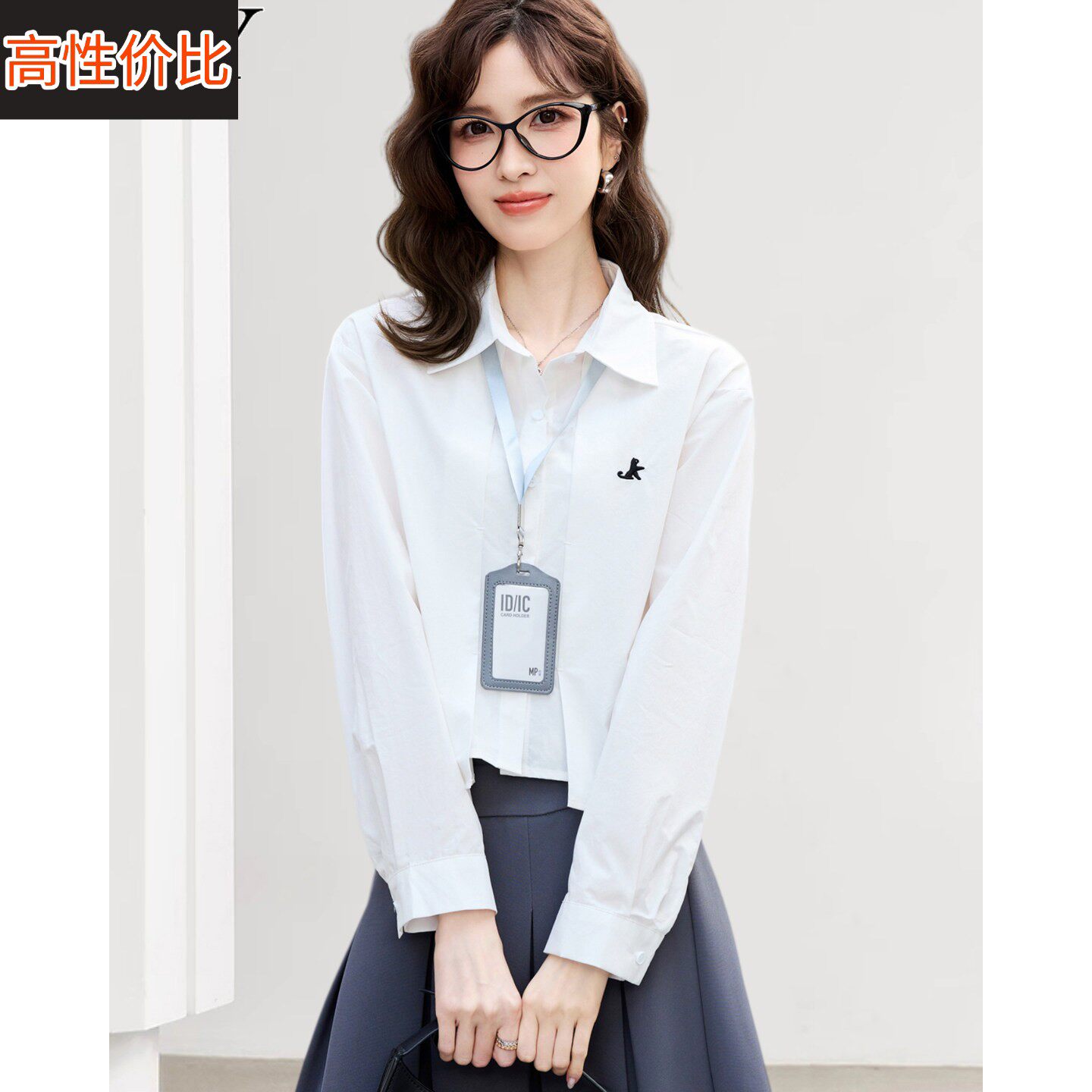 2026春装新款减龄白色猫咪刺绣短款衬衫100%纯棉高腰小个子上衣女