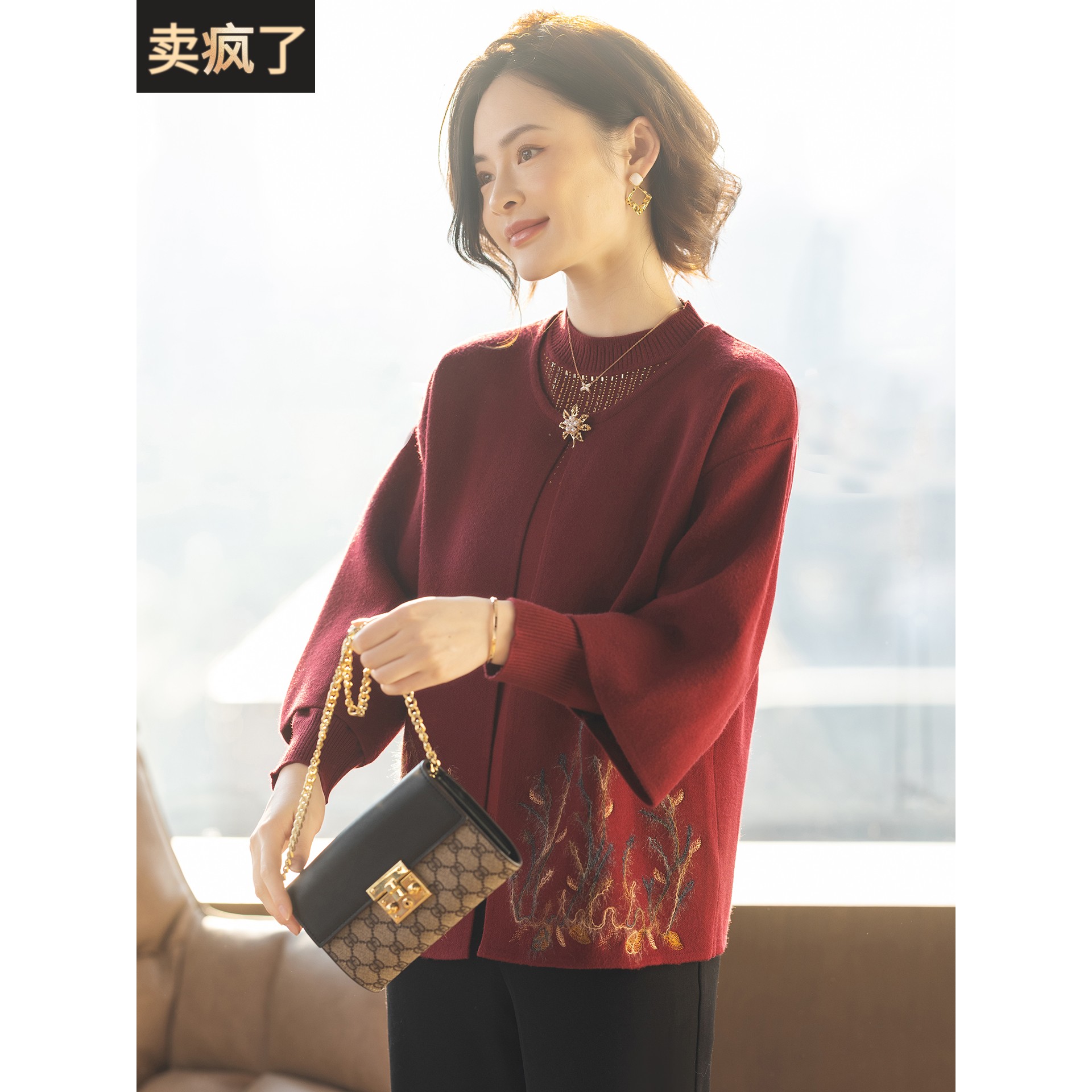 妈妈端庄大气套装秋冬毛衣两件套2025新款中老年人妇女红色上衣服