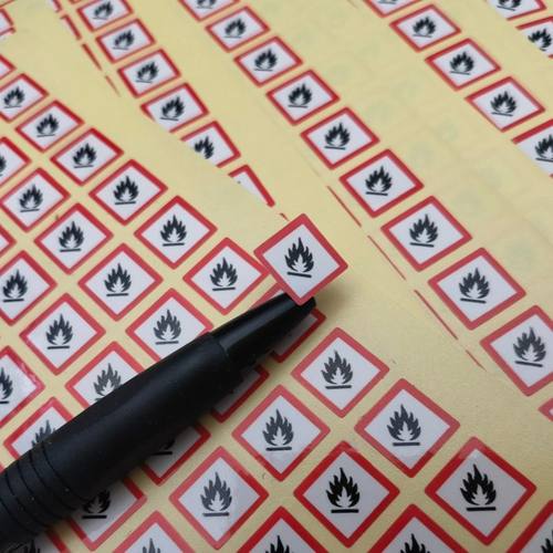GHS易燃物标识不干胶标签