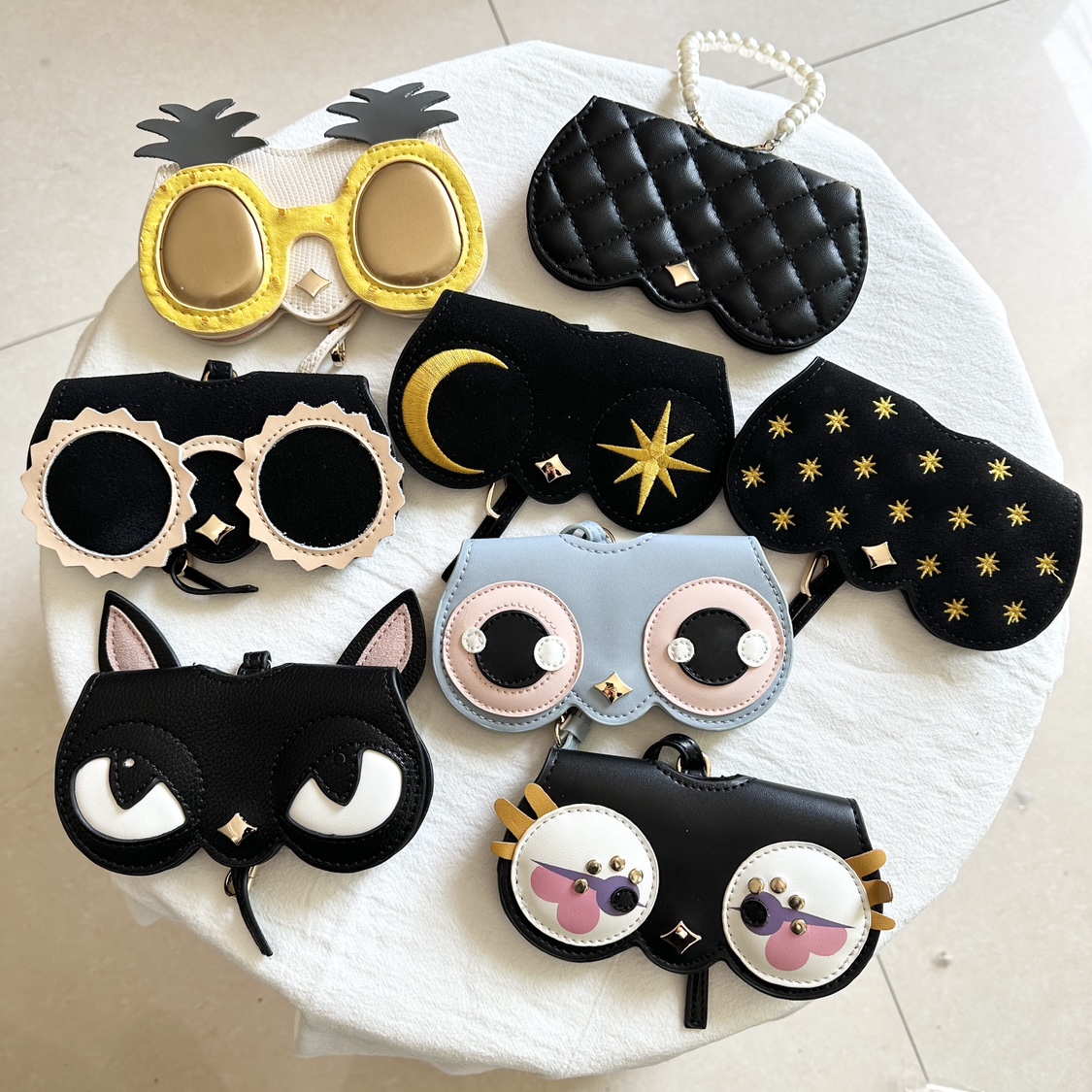 2023新款眼镜盒便携少女可爱眼镜包墨镜太阳镜眼镜袋卡通包包挂件