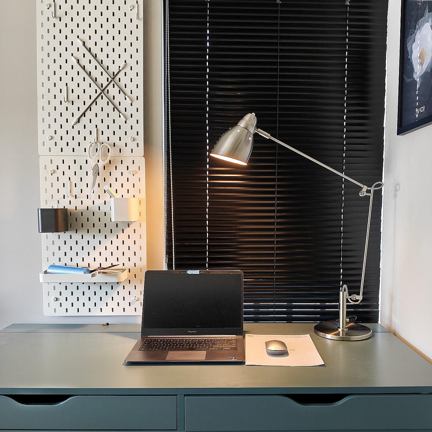 美式现代简约办公室绘画设计师工作商务长臂折叠书房金属护眼台灯