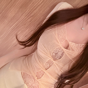 设计感假两件蕾丝雪纺上衣性感女人长袖 Reneewen 温柔又勾人